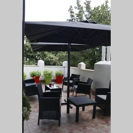 Rock - Studio With 30M2 Terrace Beograd Eksteriør billede